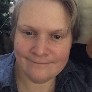 Meet your Posher, Dana